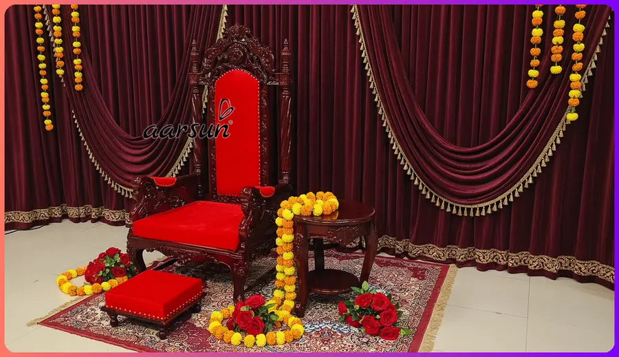Mahamandaleshwar Guru ji Gaddi Chair Design